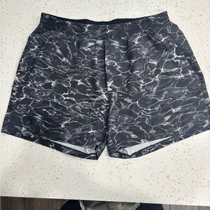 lululemon athletica Black and White Swim Trunks 5” inseam. XL